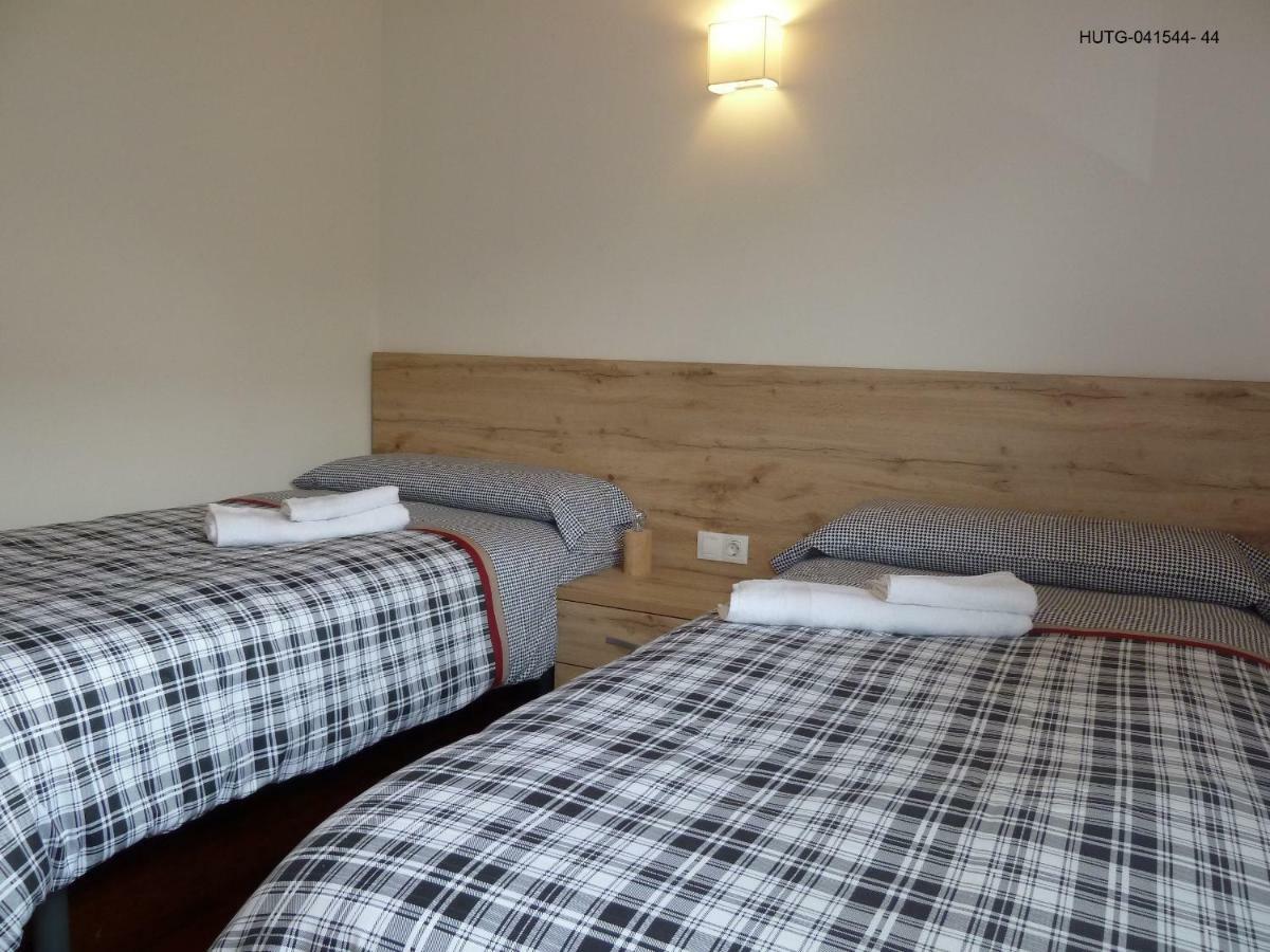 Habitatge Turistic Cal Ferrer Apartment Sant Pau de Seguries Bagian luar foto